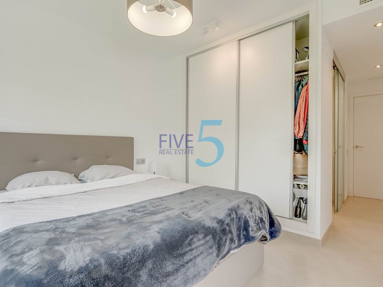 Apartment for Sale in Alicante, Valencia 19