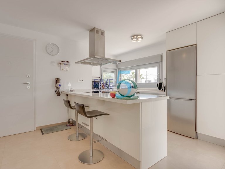 Apartment for Sale in Alicante, Valencia 15