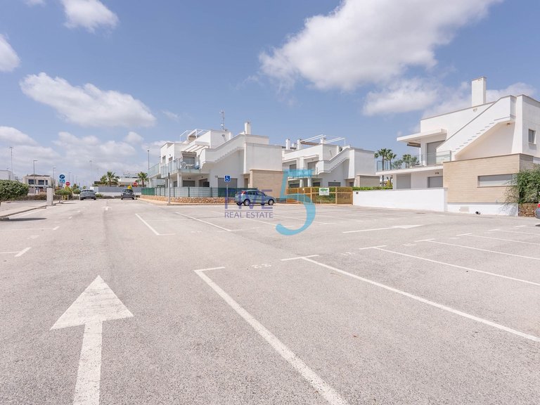Apartment for Sale in Alicante, Valencia 34