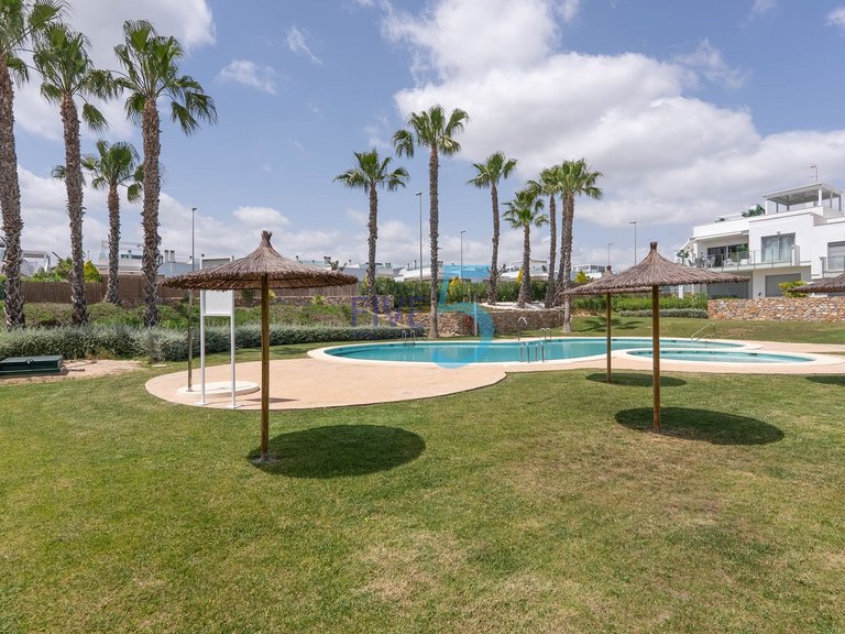 Apartment for Sale in Alicante, Valencia 31