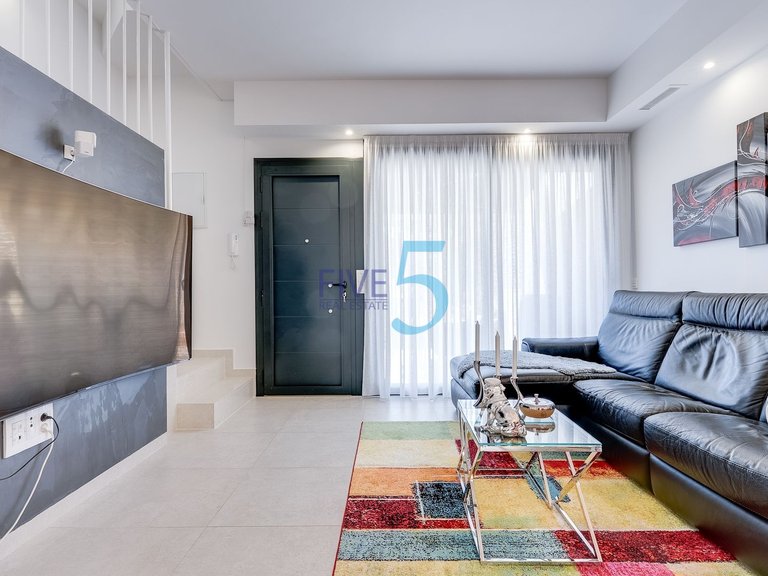 Villa for Sale in Alicante, Valencia 7