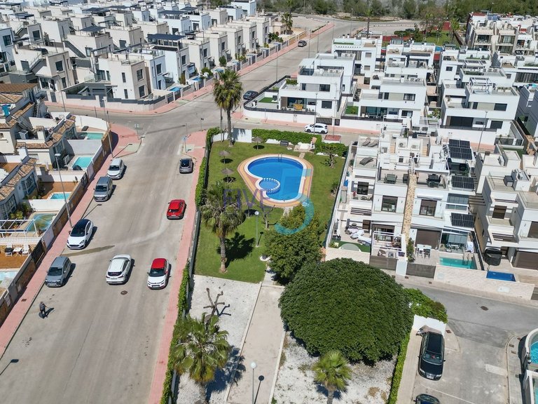 Villa for Sale in Alicante, Valencia 2