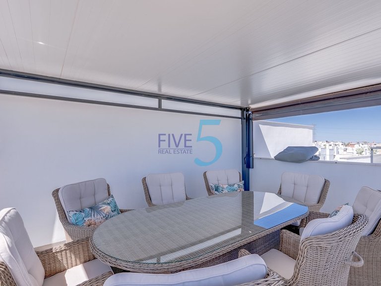 Villa for Sale in Alicante, Valencia 26