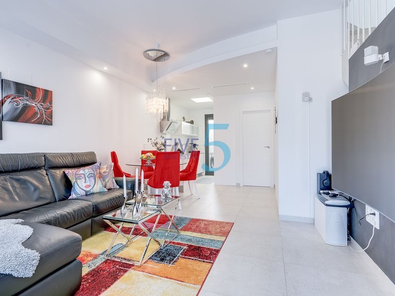 Villa for Sale in Alicante, Valencia 6