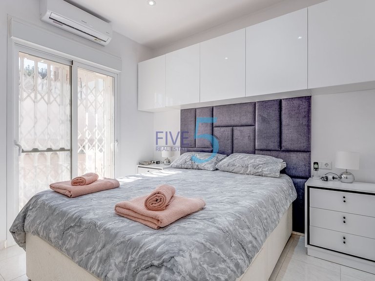 Villa for Sale in Alicante, Valencia 13
