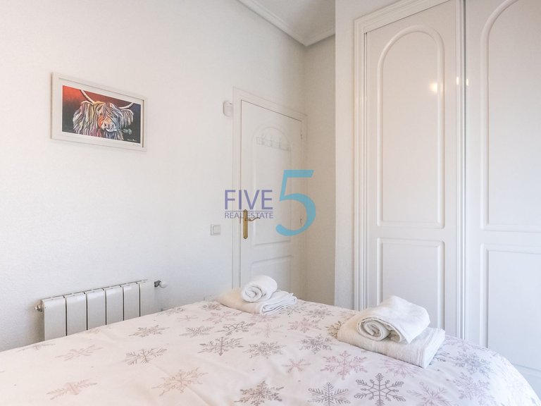 Villa for Sale in Alicante, Valencia 11