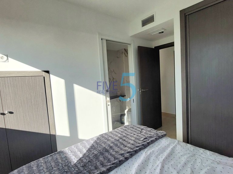 Apartment for Sale in Alicante, Valencia 13