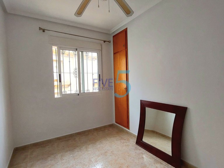 Villa for Sale in Alicante, Valencia 19