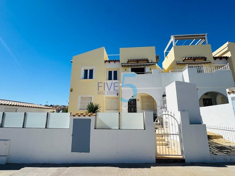 Apartment for Sale in Alicante, Valencia 1