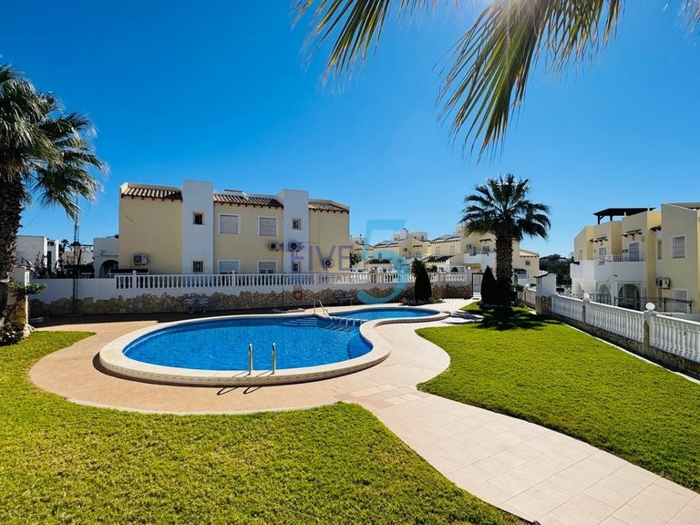 Apartment for Sale in Alicante, Valencia 2