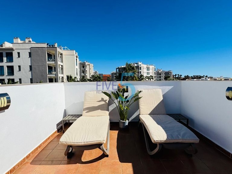 Apartment for Sale in Alicante, Valencia 18