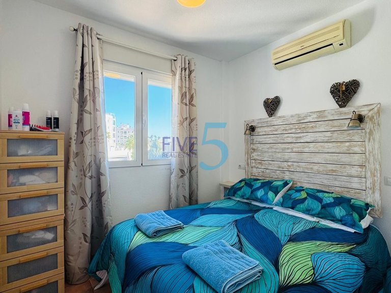 Apartment for Sale in Alicante, Valencia 10