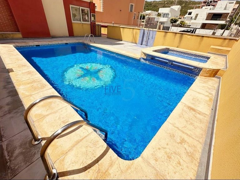 Villa for Sale in Alicante, Valencia 2