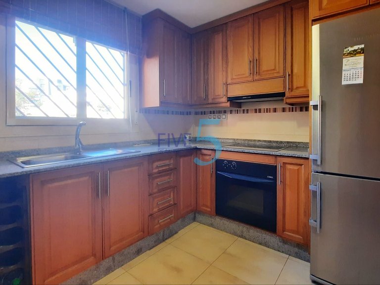 Villa for Sale in Alicante, Valencia 13