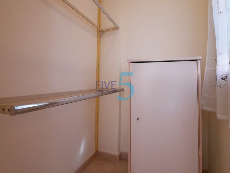 Villa for Sale in Alicante, Valencia 18
