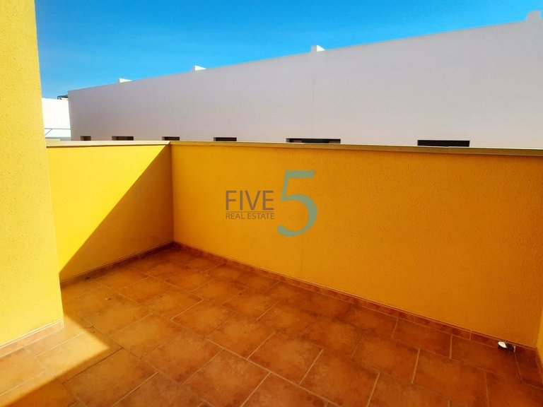 Villa for Sale in Alicante, Valencia 28