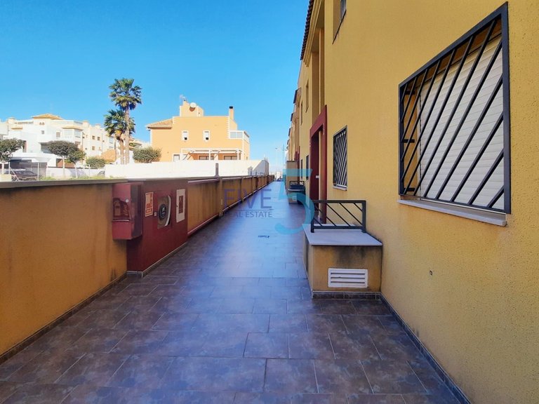 Villa for Sale in Alicante, Valencia 5