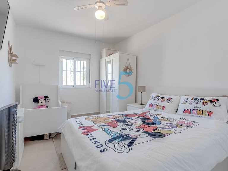 Villa for Sale in Alicante, Valencia 14