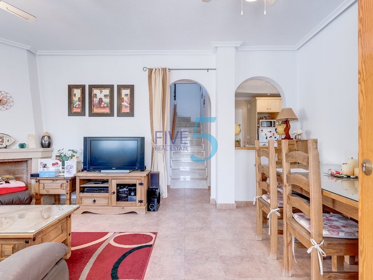 Villa for Sale in Alicante, Valencia 6