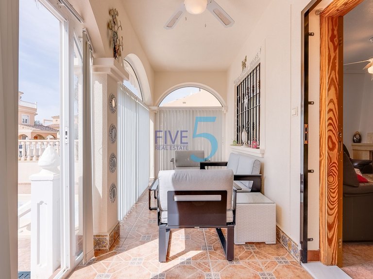 Villa for Sale in Alicante, Valencia 3