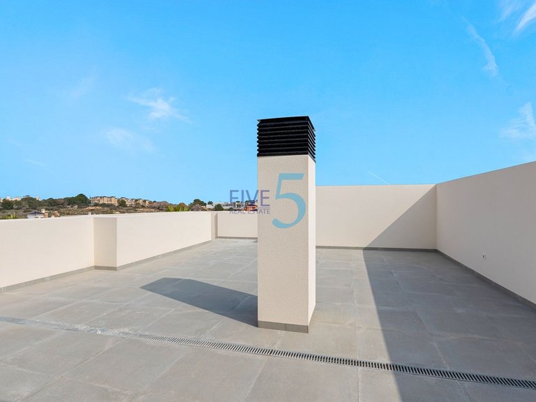 Apartment for Sale in Alicante, Valencia 26