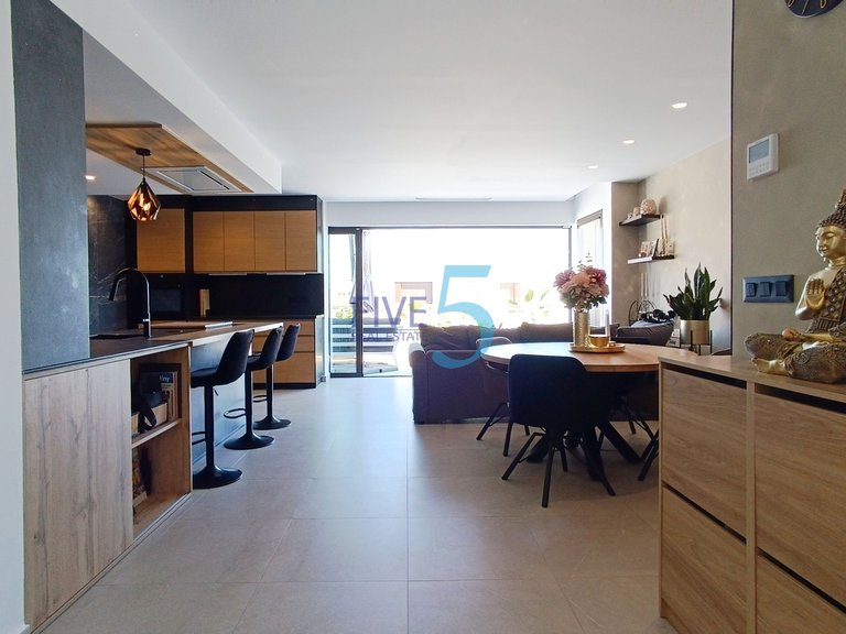 Villa for Sale in Alicante, Valencia 14