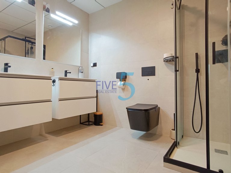 Villa for Sale in Alicante, Valencia 29
