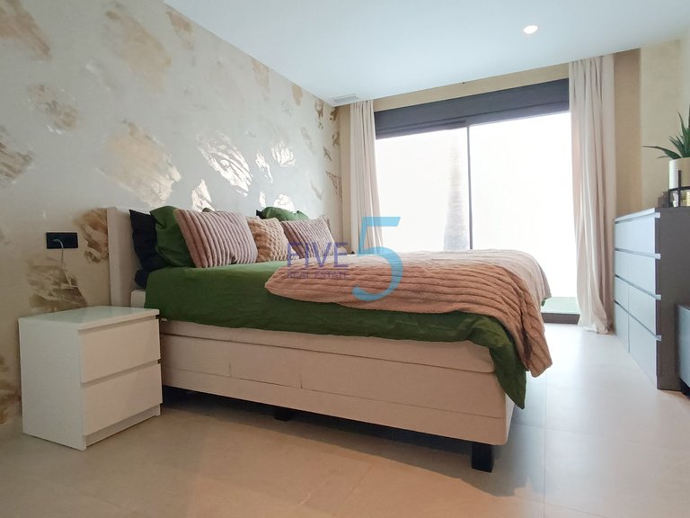 Villa for Sale in Alicante, Valencia 27