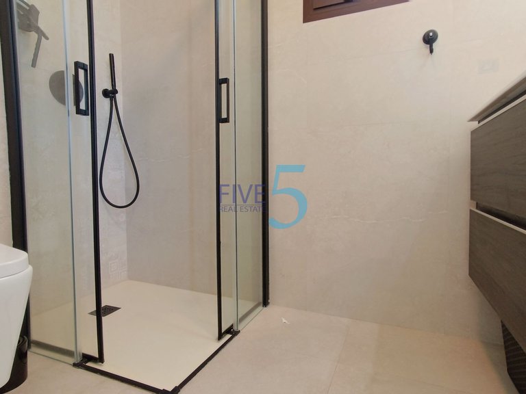 Villa for Sale in Alicante, Valencia 34