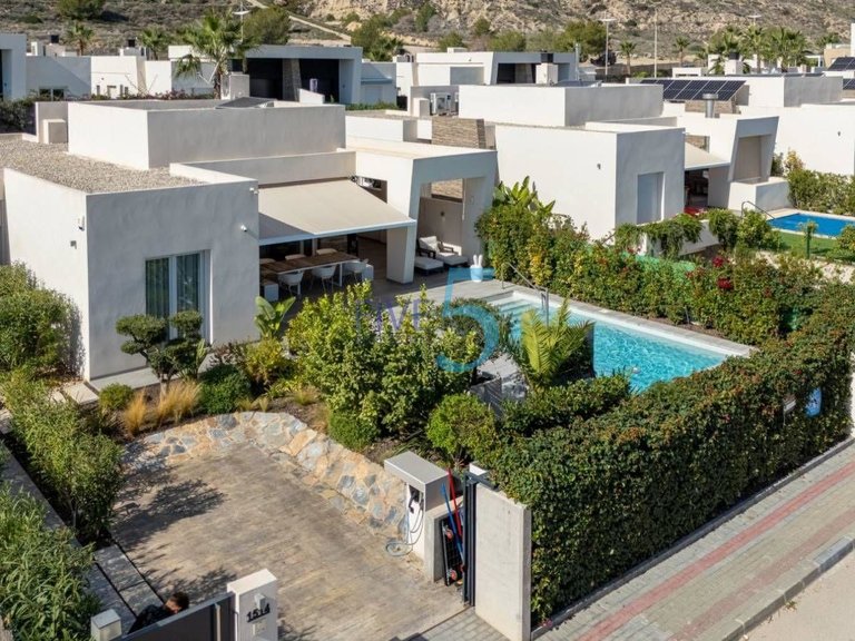 Villa for Sale in Alicante, Valencia 1