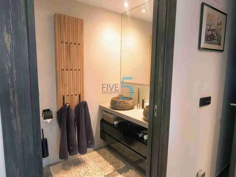 Villa for Sale in Alicante, Valencia 17