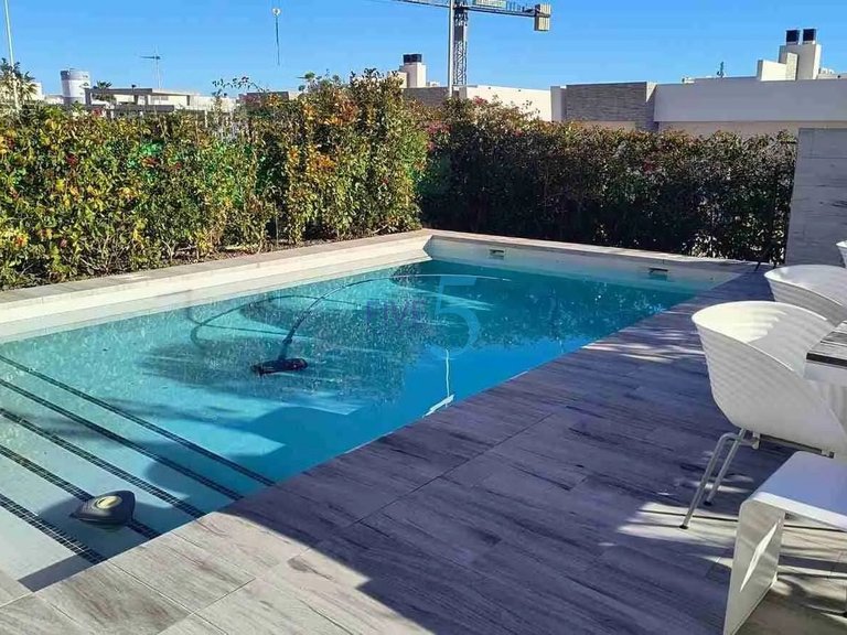 Villa for Sale in Alicante, Valencia 24