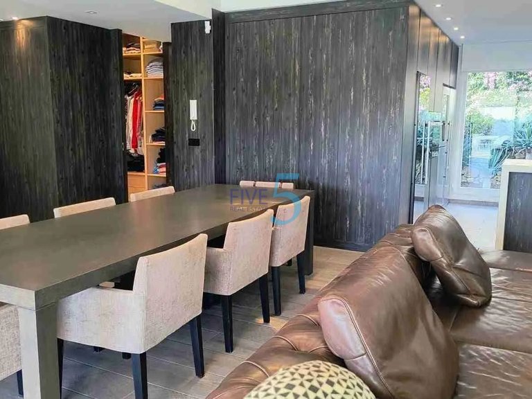 Villa for Sale in Alicante, Valencia 8
