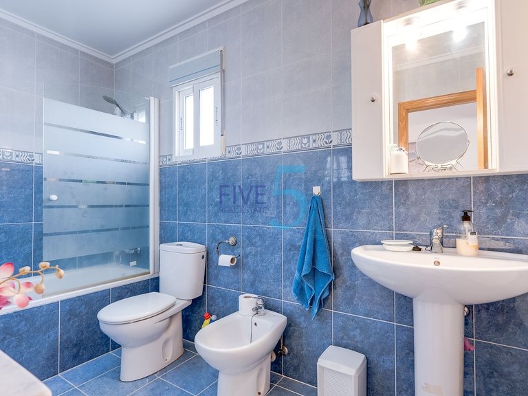 Villa for Sale in Alicante, Valencia 19