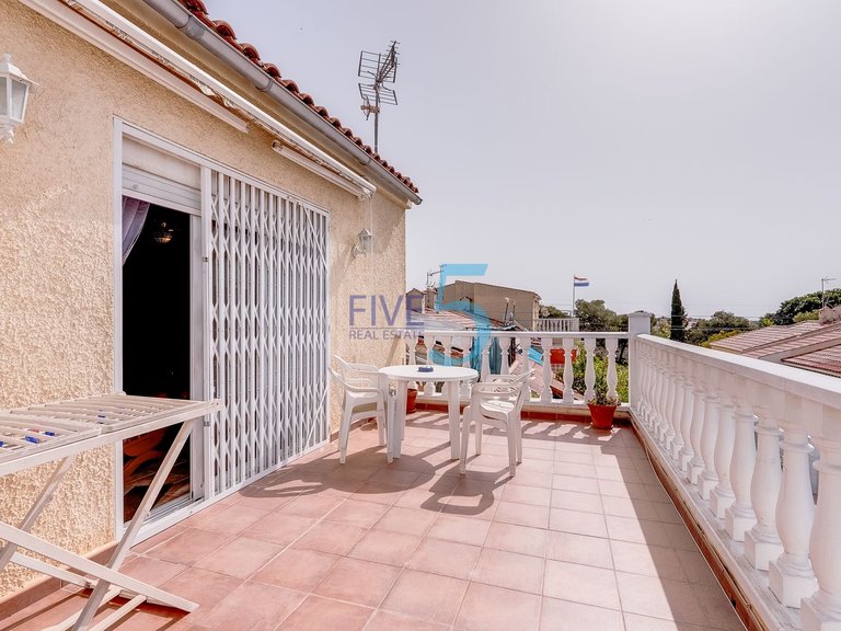 Villa for Sale in Alicante, Valencia 22