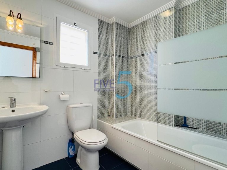 Apartment for Sale in Alicante, Valencia 13