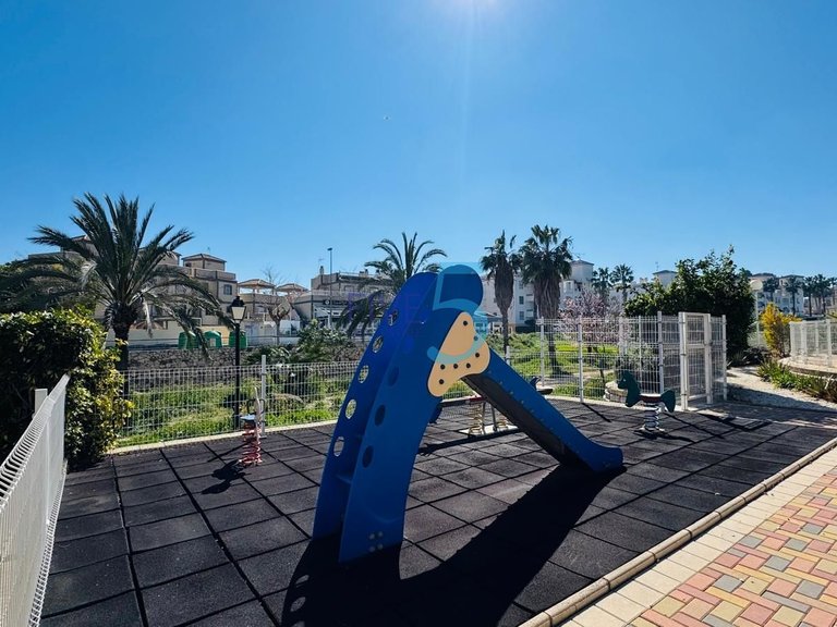 Apartment for Sale in Alicante, Valencia 17
