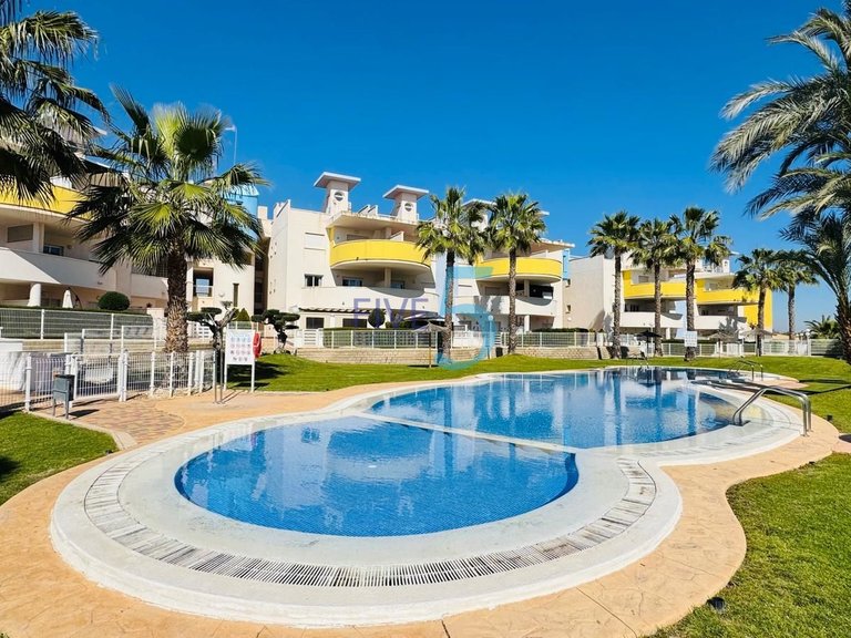 Apartment for Sale in Alicante, Valencia 1