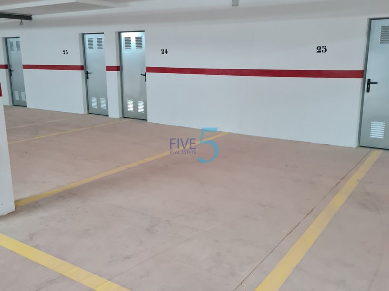 Apartment for Sale in Murcia, Murcia 28