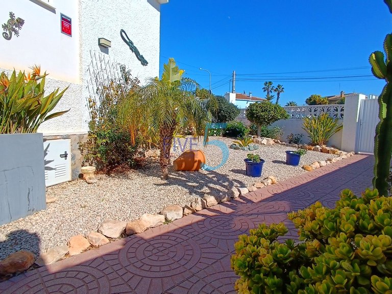 Villa for Sale in Alicante, Valencia 7