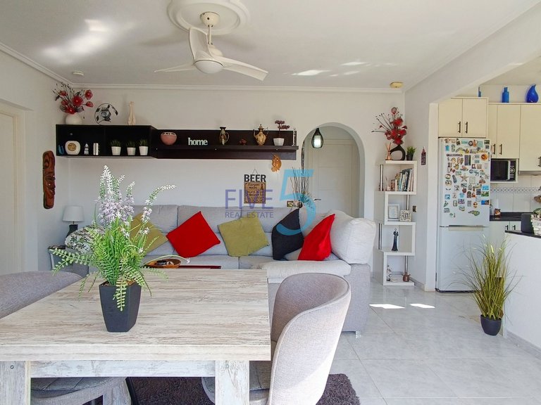 Villa for Sale in Alicante, Valencia 25