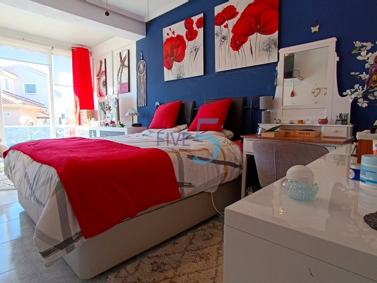 Villa for Sale in Alicante, Valencia 32
