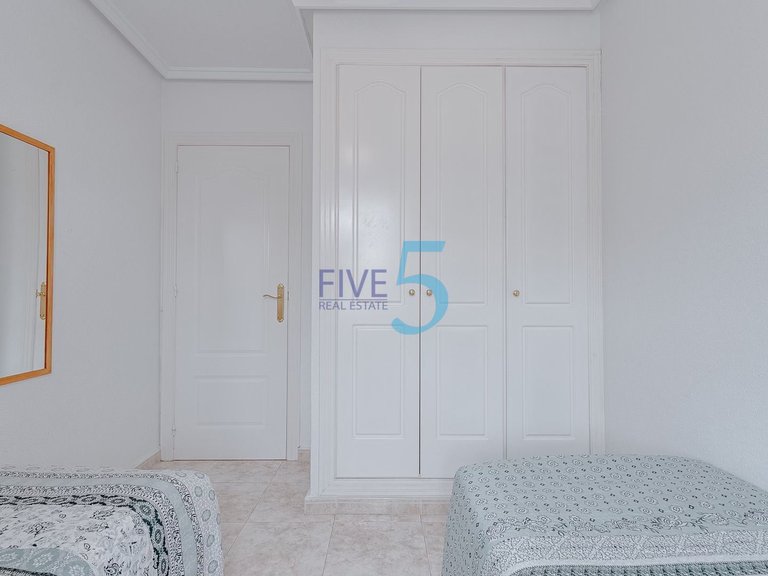 Apartment for Sale in Alicante, Valencia 13