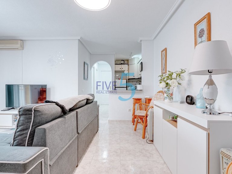 Apartment for Sale in Alicante, Valencia 6