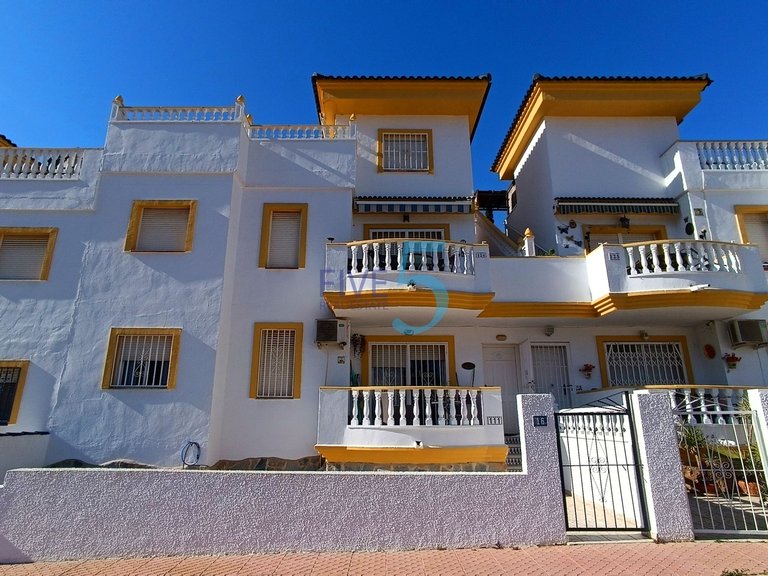 Apartment for Sale in Alicante, Valencia 3