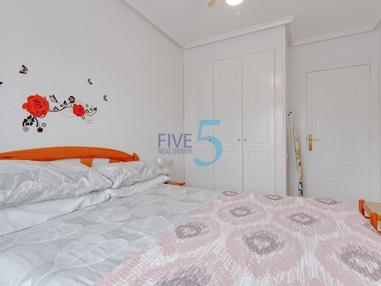 Apartment for Sale in Alicante, Valencia 10