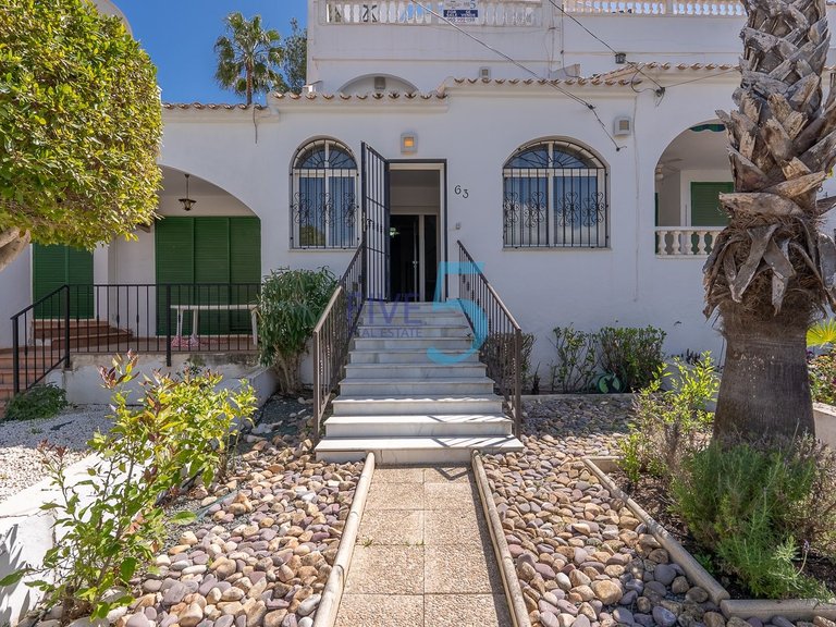 Villa for Sale in Alicante, Valencia 26