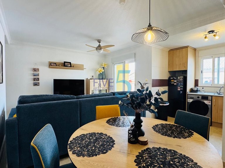 Apartment for Sale in Alicante, Valencia 4