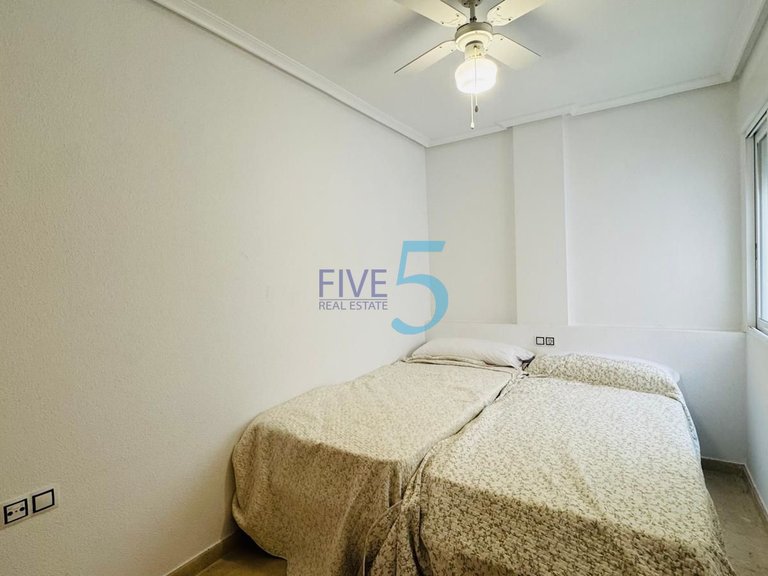 Apartment for Sale in Alicante, Valencia 11