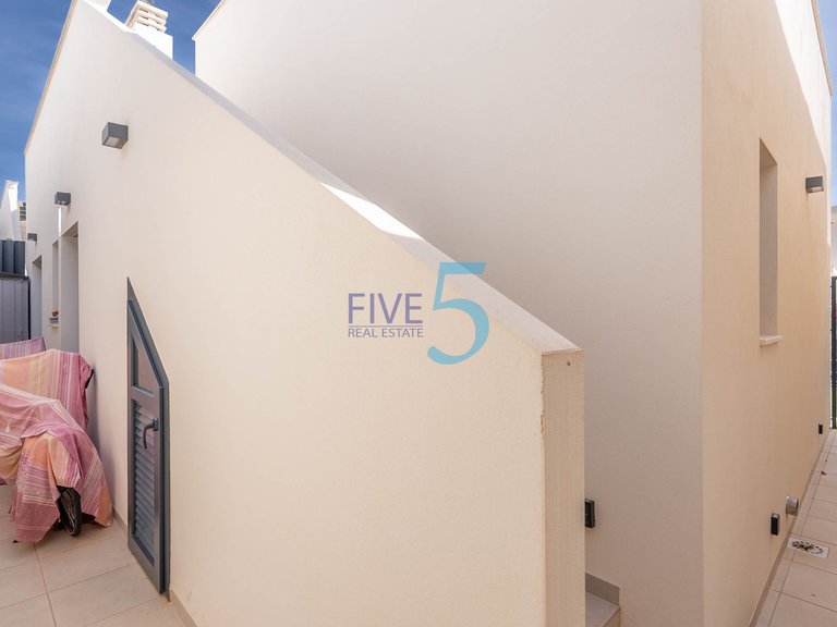 Villa for Sale in Alicante, Valencia 20